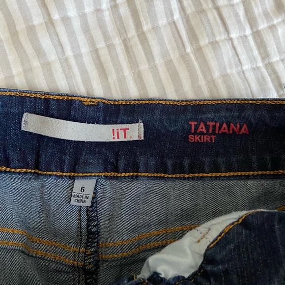 !IT Tatiana Denim Skirt - Picture 3 of 3